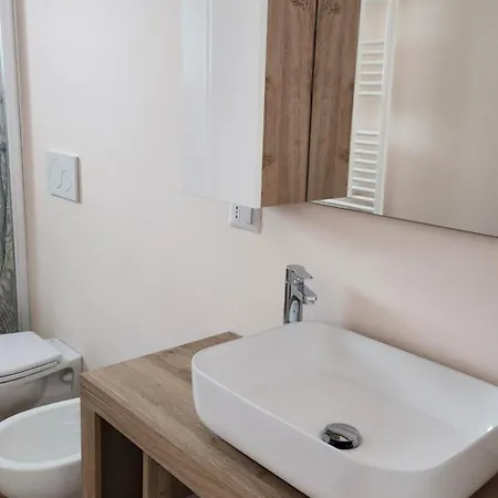 La Maison Vue Le バーリ
