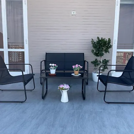 La Maison Vue Le Bari