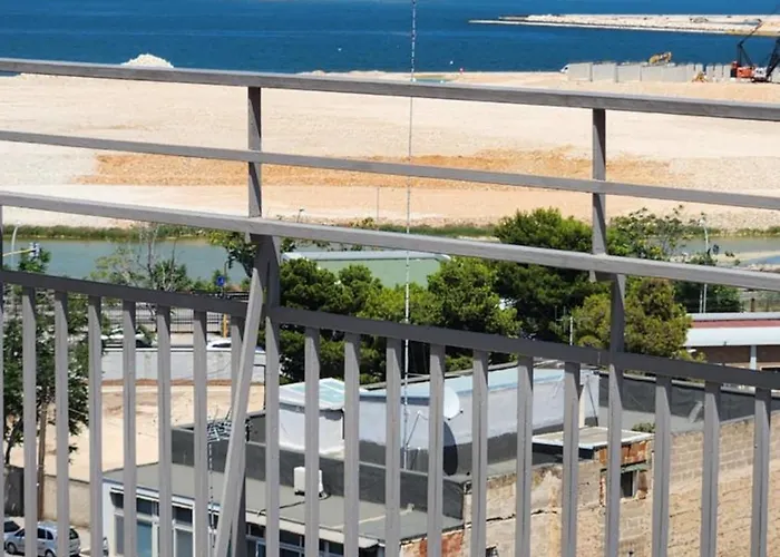La Maison Vue Le Apartman *