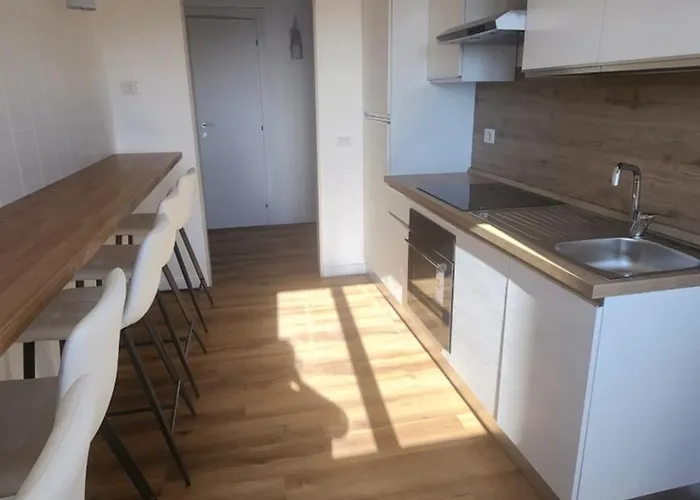 La Maison Vue Le Bari