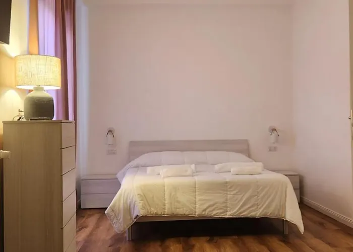 La Maison Vue Le *
